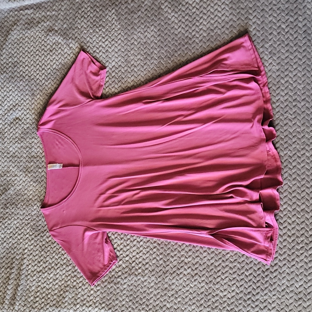 LuLaRoe pink tunic shirt